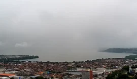 Inmet emite alertas de chuvas intensas para quinta e sexta-feira em Alagoas