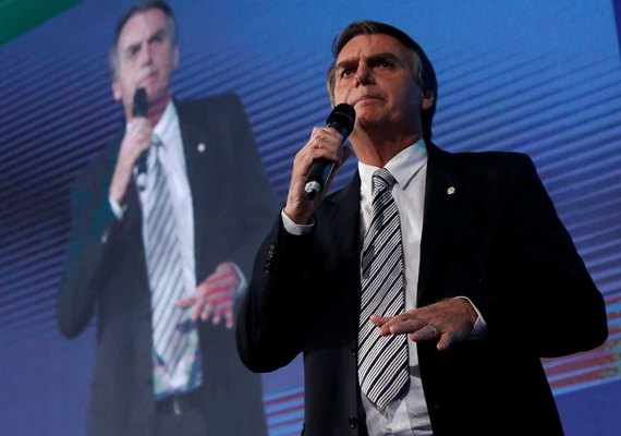 Dez fatos sobre o desempenho de Bolsonaro na pesquisa Datafolha