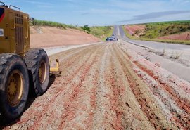 Estrada que liga o Aeroporto à Av. Cachoeira do Meirim está 70% concluída