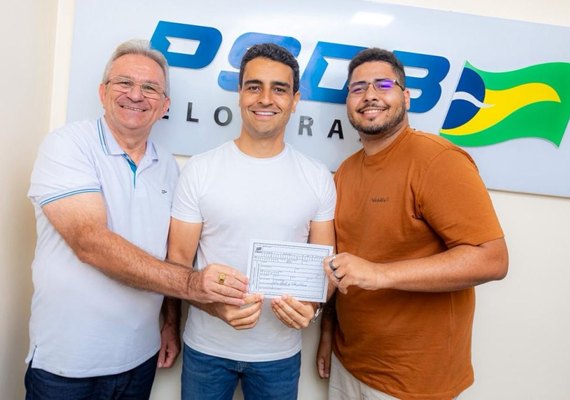 JHC amplia base política e reforça PSDB com novos aliados