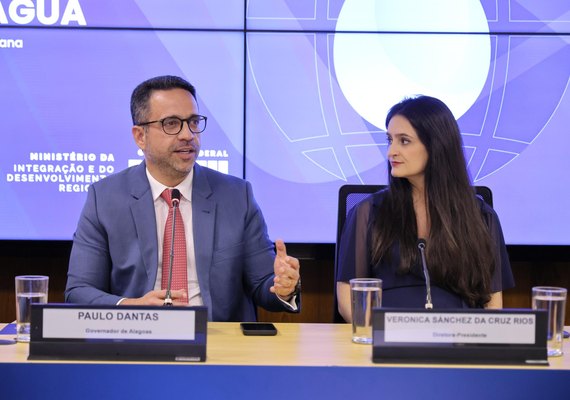 Paulo Dantas assina Pacto pela Governança da Água em Brasília