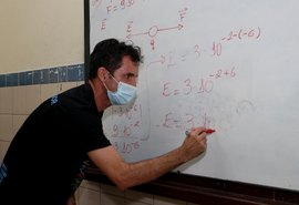 Inscrições para docentes efetivos em readaptação funcional terminam nesta sexta-feira (19)