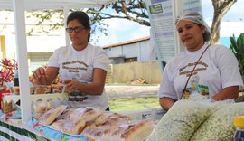 Feira de mulheres produtoras rurais acontece toda segunda em Arapiraca