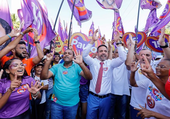 Paulo vence debate mostrando avanços alcançados em Alagoas