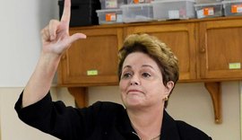 Bolsonaro morreu pela boca, diz Dilma Rousseff ao votar