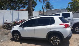 Polícia recupera carro e investiga quadrilha que furta veículos de locadoras