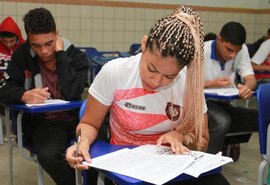 Prazo para isentos da taxa de inscrição no ENEM acaba neste domingo (26)