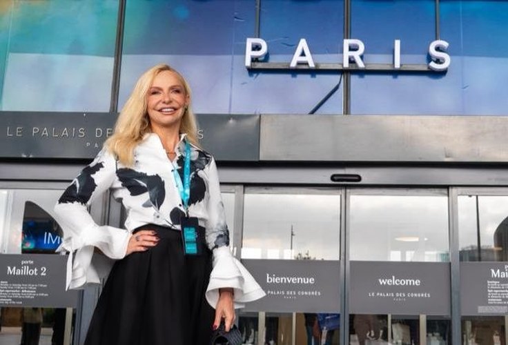 Dra. Vanessa Penteado participa como palestrante do IMCAS, em Paris, maior congresso de medicina estética do mundo