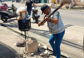 Semsc promove operação para retirada de obstáculos de calçadas no Barro Duro e Jacintinho
