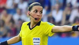 Pela primeira vez em 92 anos, Copa do Mundo terá arbitragem feminina