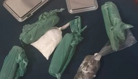 Vídeo: Filho é preso com maconha e cocaína e mãe é procurada por tráfico de drogas, em Maceió