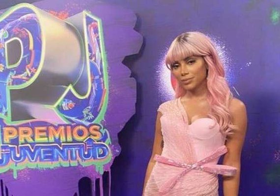 Anitta anuncia álbum “Girl From Rio” para outubro