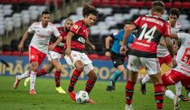 Flamengo leva goleada do Internacional em partida desse domingo (08)