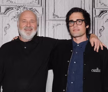 Caso Rob Reiner: filho acusado de matar diretor pode pegar prisão perpétua