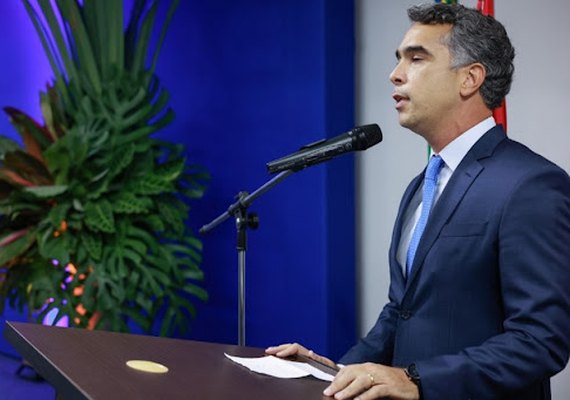 Secretário da Educação de AL cobra explicações de ministro sobre demissão em massa no Inep