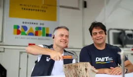 Renan Filho já prepara desembarque do Ministério e pré-campanha em AL