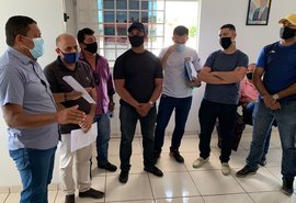 Prefeito anuncia novo piso salarial da Guarda Municipal de Palmeira