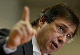 Presidente da Eletrobras renuncia ao cargo