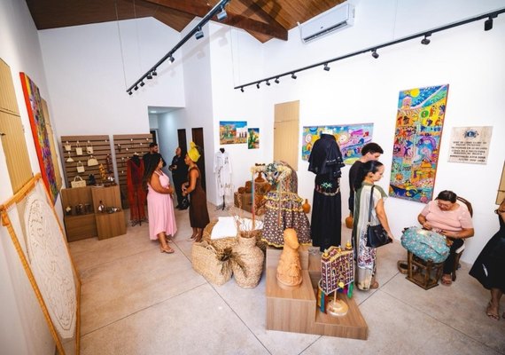 Mostra celebra protagonismo feminino e tradições na arte popular alagoana