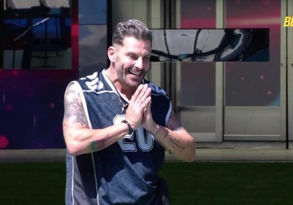 Henri Castelli volta a passar mal na área externa do BBB 26