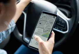 Mais de 70% dos trabalhadores por aplicativo estão na informalidade, aponta IBGE