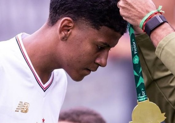 Caso Micael: polícia ouve testemunhas e família entrega celular do jogador