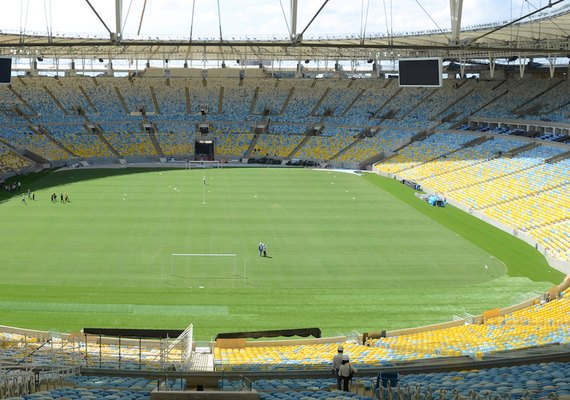 Flamengo e São Paulo duelam no Maracanã