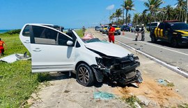 Vídeo: uma pessoa morre e duas ficam feridas em grave acidente em Maceió