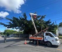 Iluminação das ruas do Pinheiro, em Maceió, será substituída