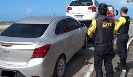 Após fiscalização, veículos clandestinos são autuados e retirados de circulação em Maceió