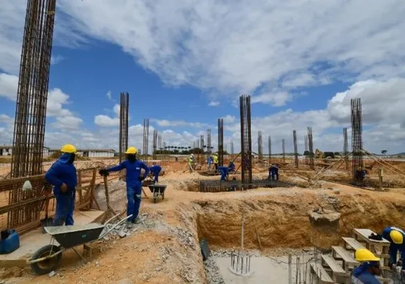 Dantas confirma Hospital Metropolitano do Agreste para 2026