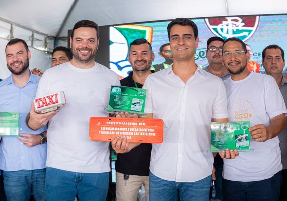 Vereador Chico Filho destaca plano do regulamento de taxi em Maceió