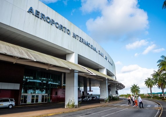 Companhias aéreas registram ocupação de 80% nos voos aos finais de semana para AL