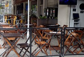 Com a retomada das atividades, bares e restaurantes sofrem com falta de mão de obra