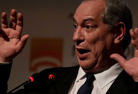 STJ nega pedido de Ciro para suspender indenização a Collor