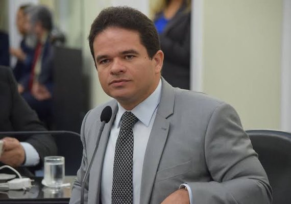 Marcelo Victor já tem candidato a governador para 2026: “Renan Filho”