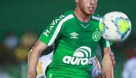 CSA encaminha contratação de ex-atacante da Chapecoense