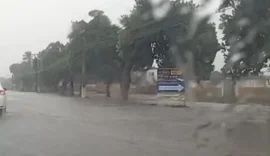 Chuvas alagam conjuntos habitacionais em Rio Largo