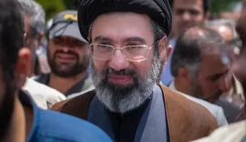 Agência relata que novo líder do Irã sofreu desfiguração no rosto em ataque