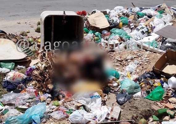 Corpo em decomposição é encontrado dentro de lixo no Benedito Bentes