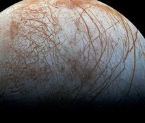 Lua despedaçada por colisão pode preservar oceano subterrâneo