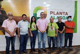 Trabalhadores rurais discutem projetos de fortalecimento da agricultura familiar