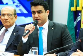 Aos 35 anos, JHC pode disputar qualquer cargo, “inclusive o Senado”