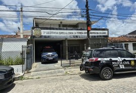 Homem é detido após agredir ex-esposa em Chã de Bebedouro