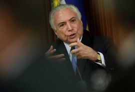 Enquanto busca saída, Temer tenta nova trégua com caminhoneiros