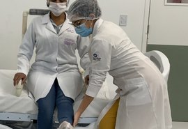 Cadeira de PVC reabilita internos com Covid-19 na UTI do Hospital da Mulher