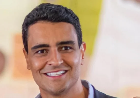 JHC renuncia à Prefeitura de Maceió e agita cenário eleitoral