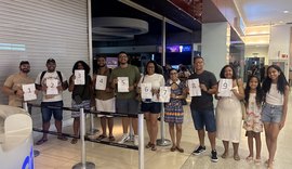 Fãs de cinema ficam horas na fila em Maceió para ganhar um ano de cinema grátis