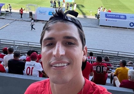 Ex-BBB prestigia final do Alagoano em Maceió; confira