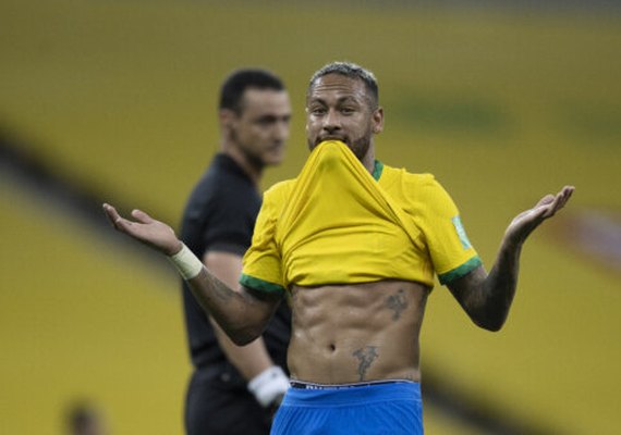 Neymar rebate críticas de atriz global: 'tenho que parar de fazer gol agora'